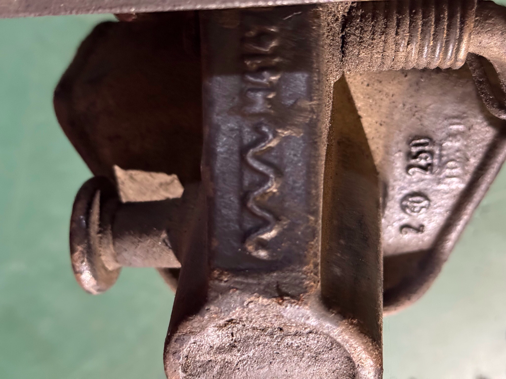 Mercedes G GE GD Klasse TECHAU Anhängebock Anhängerkupplung W460 BM461 Techau