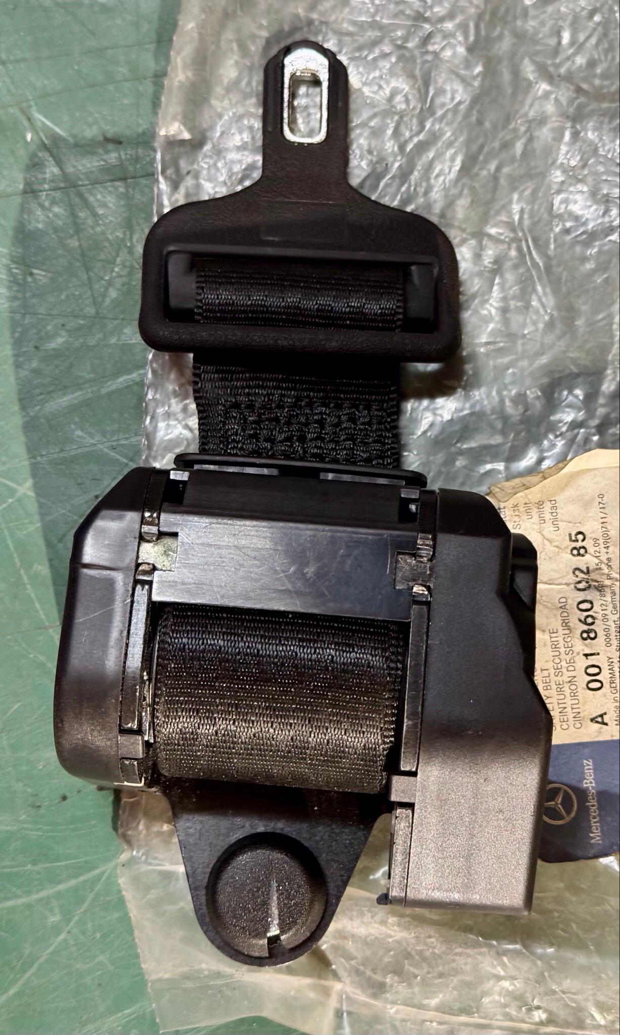 Mercedes G Klasse Wolf A0018600285 Sicherheitsgurt Hinten Rechts Beckengurt  Neu