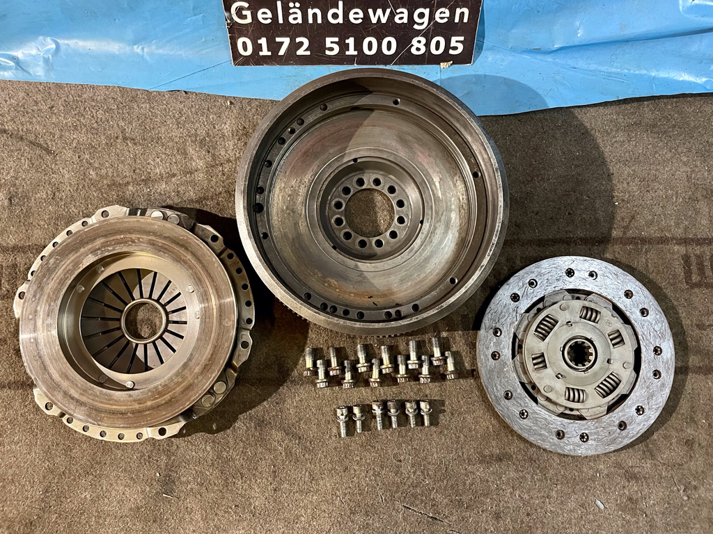 G-Klasse Mercedes Benz W460 OM616 OM617 TURBO Schwungmasse Druckplatte Kupplung