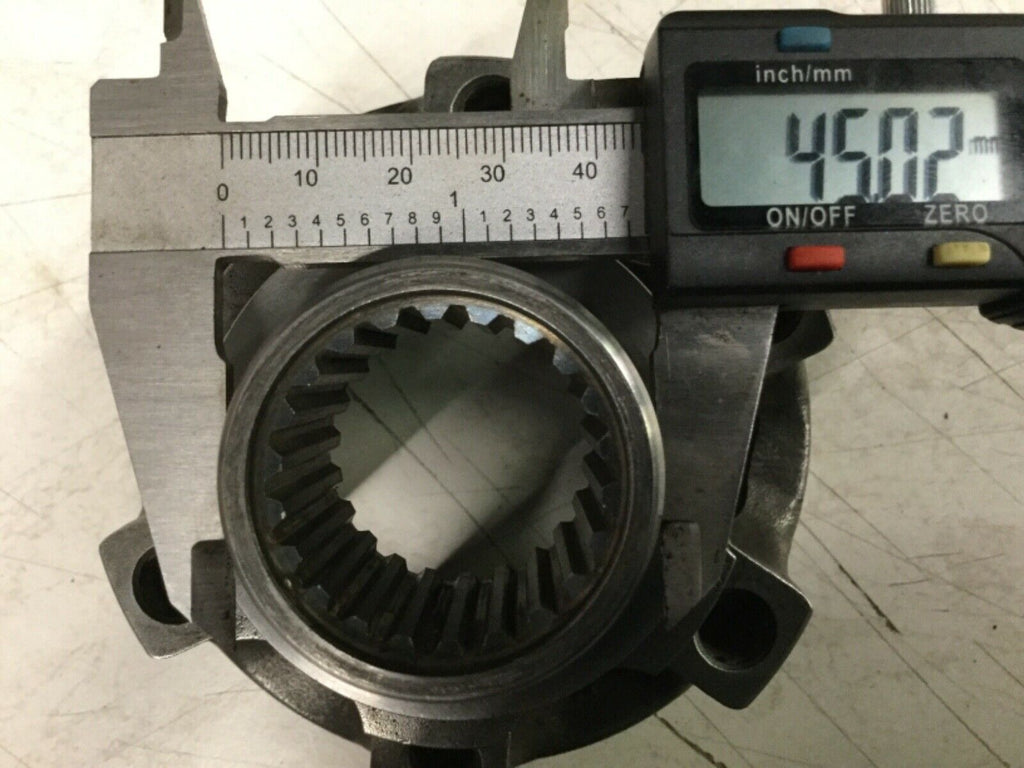 G Klasse Mercedes  W463 BM461 Klasse Eingang Flansch Verteilergetriebe Homokinet