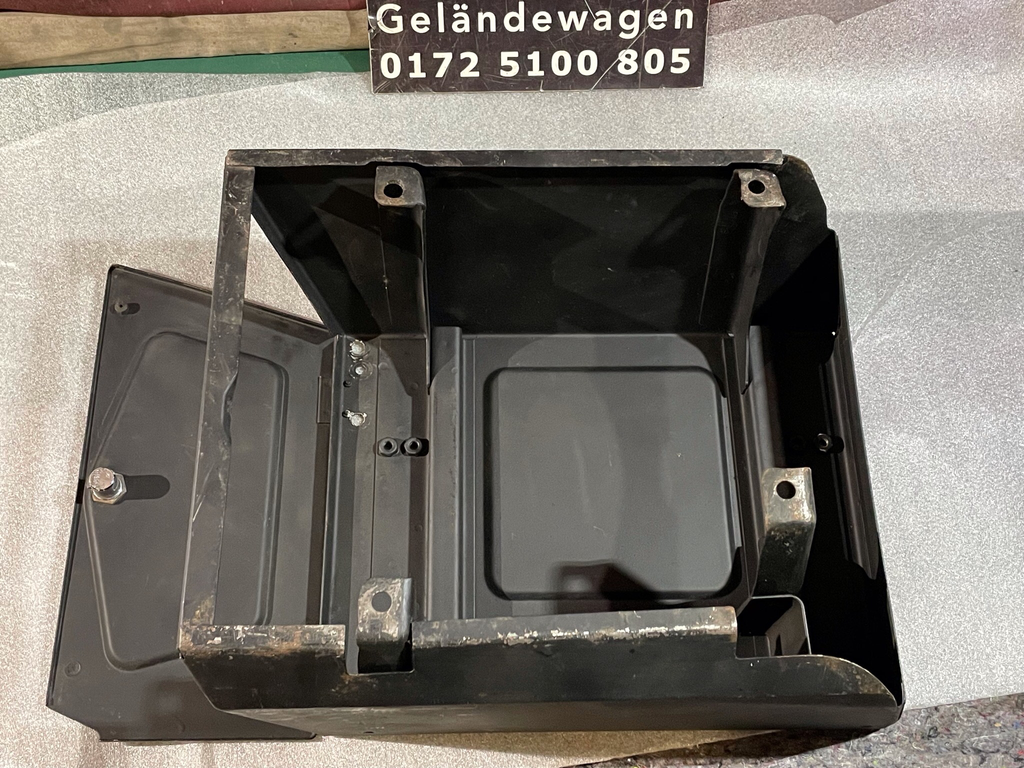 GKlasse Mercedes Benz GE GD Sitzkasten Sitzkonsole Links Vordersitz 460 461