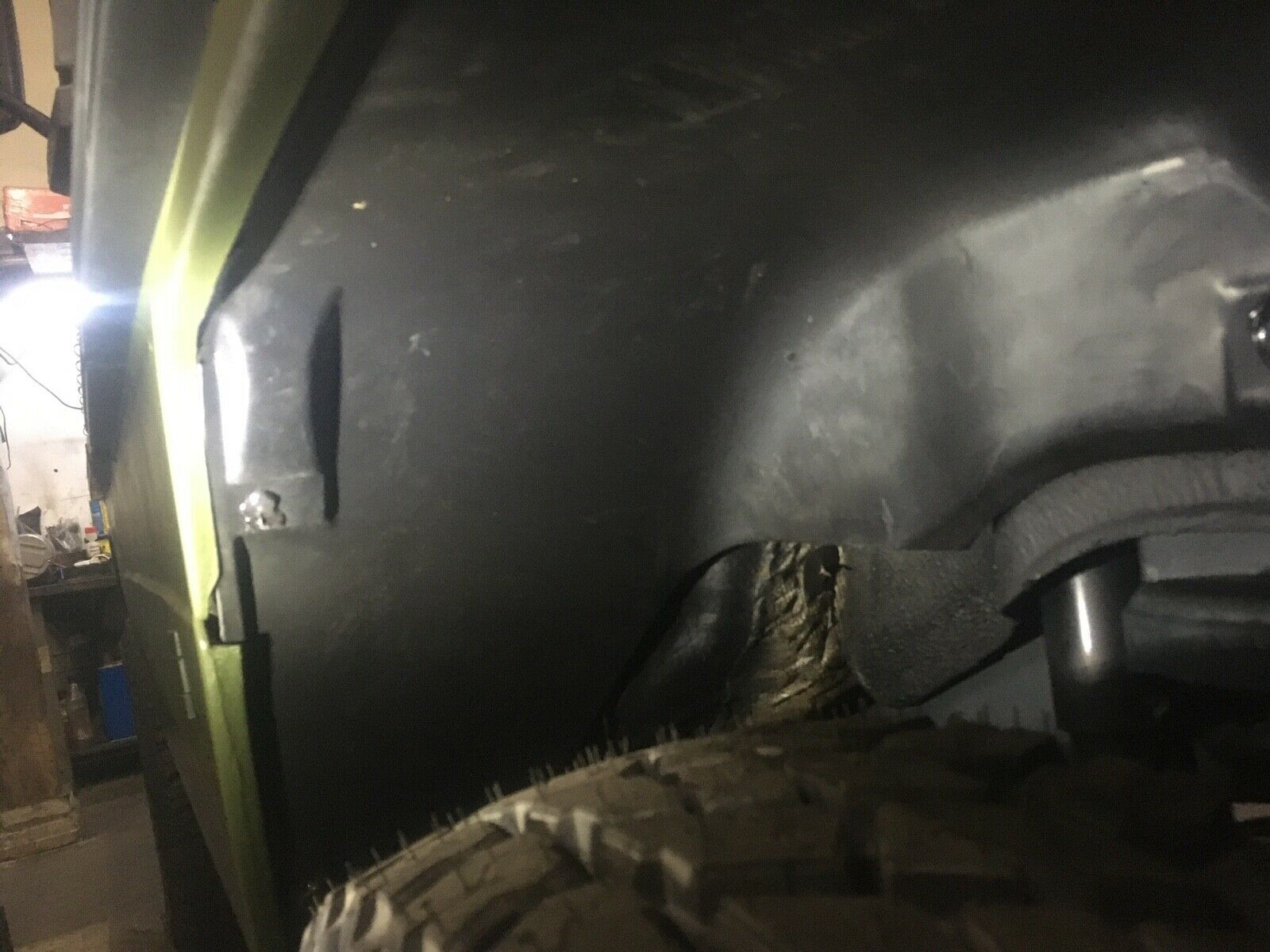 G-Klasse Inletts-Innenkotflügel-Radschalen-Radhausschalen-Mercedes G Klasse SCHM