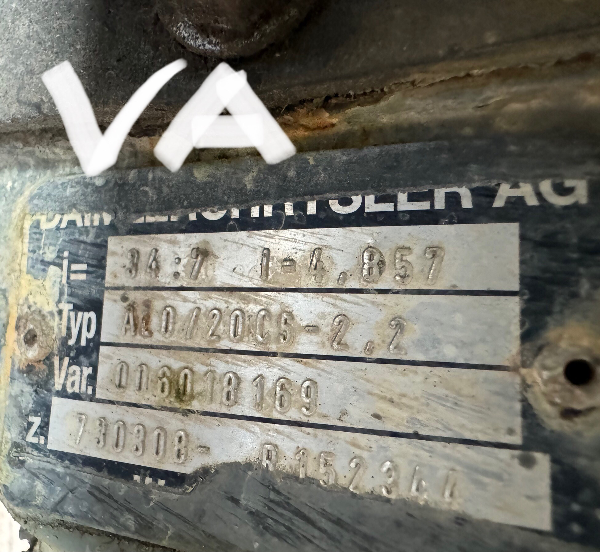 Schwerlastachse Bolzenachse Flaschenachse Mercedes G Klasse GE GD W461 W463 HA+V