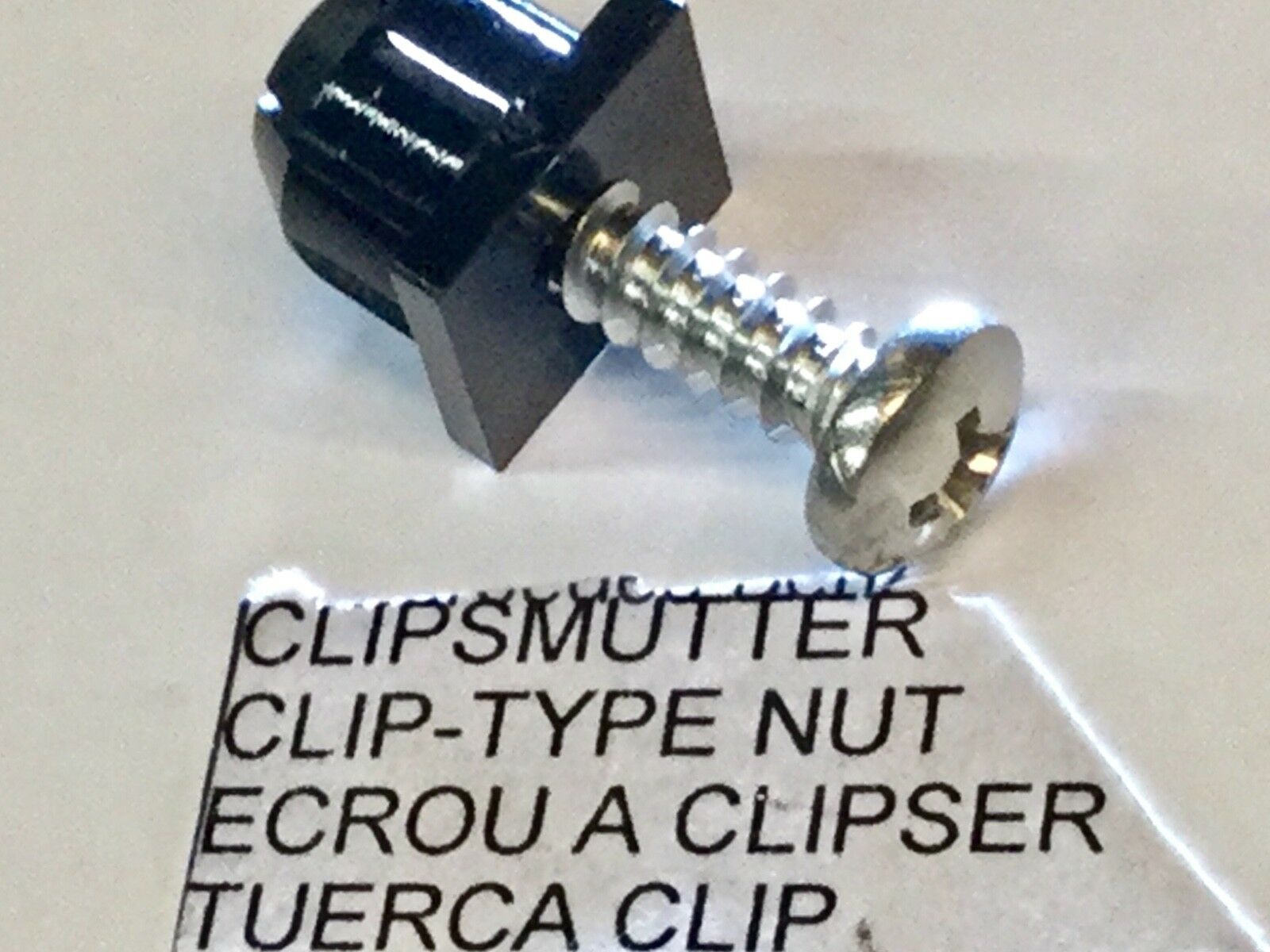G Klasse Puch Wolf Mercedes G GE GD 25x Clips Mutter Dübel für Zierleisten W460