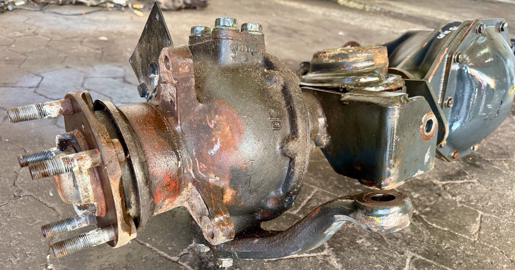 Schwerlastachse Bolzenachse Flaschenachse Mercedes G Klasse GE GD W461 W463 HA+V