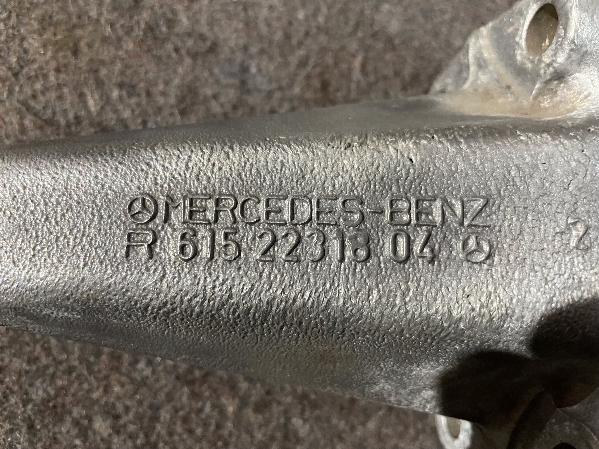 300GD OM617. 617.A 460 Motorträger Tragarme Mercedes G PUCH 79-83