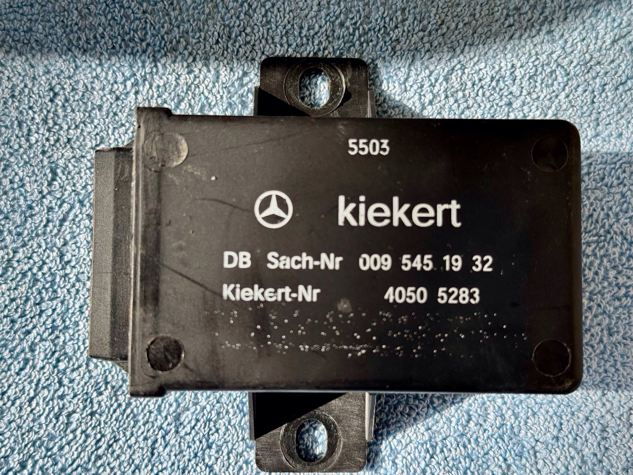 Mercedes G Klasse  A0095451932  Steuergerät Zentralverriegelung W463 W461 W460