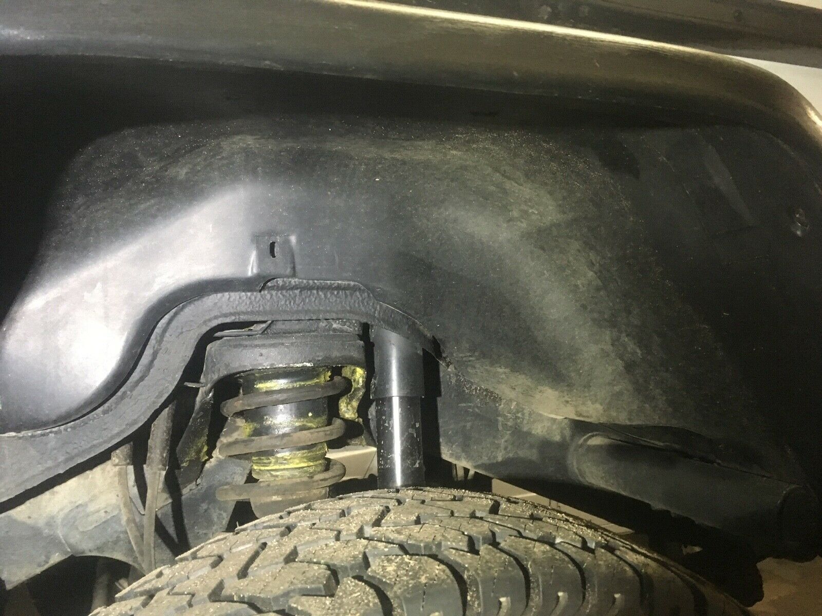 G-Klasse Inletts-Innenkotflügel-Radlaufschalen-Radhausschalen-Mercedes G Klasse