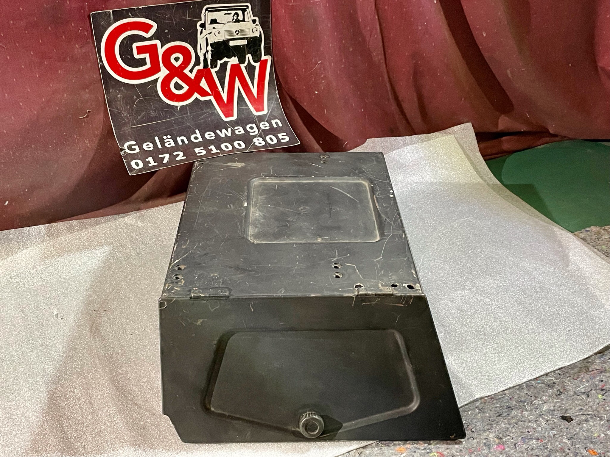 GKlasse Mercedes Benz GE GD Sitzkasten Sitzkonsole Links Vordersitz 460 461