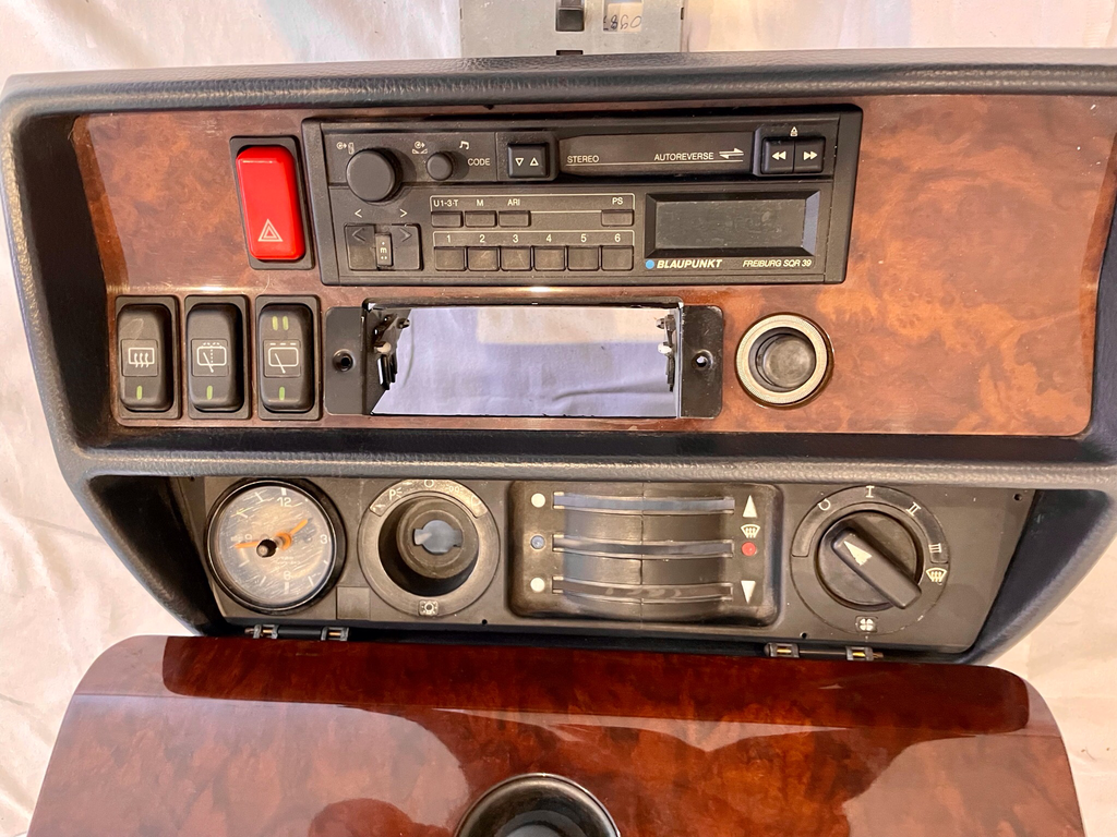 Mercedes G Modell BM460 230GE Classic Wurzelnuss Blenden SA PUCH