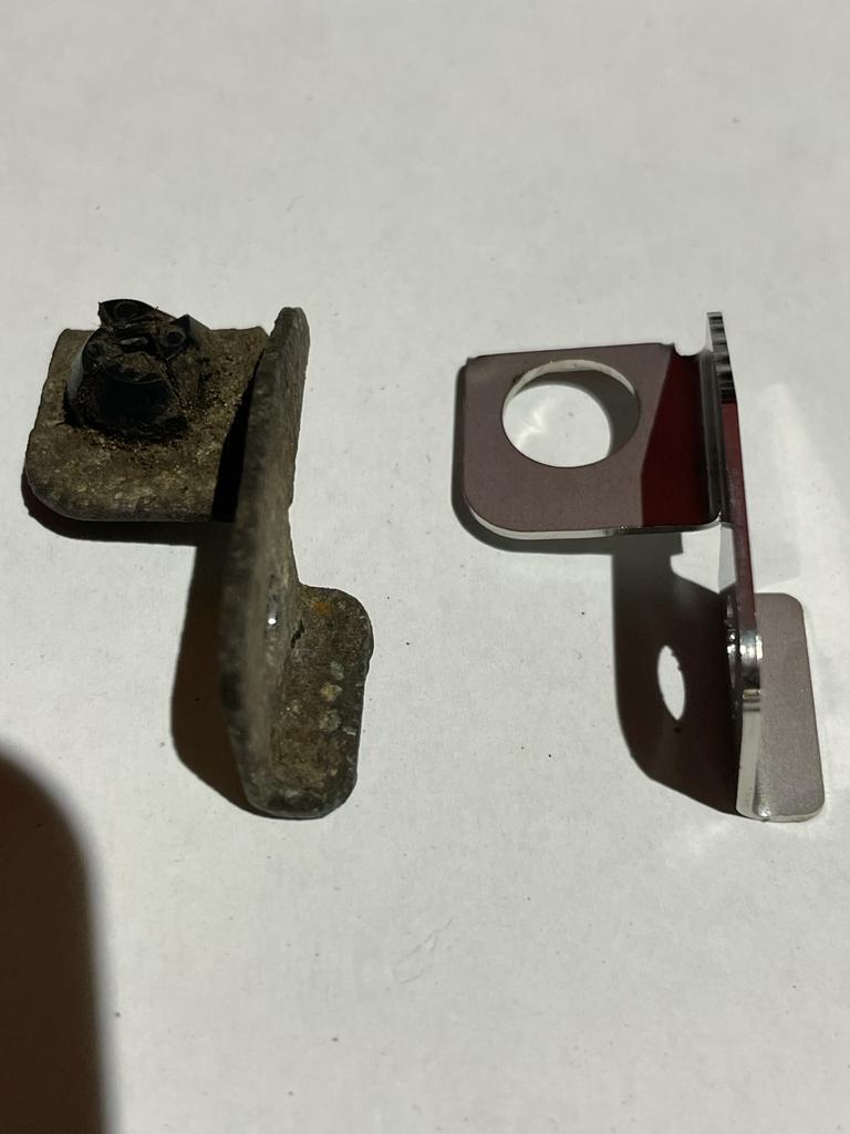 G Klasse Mercedes Halter V2A Mercedes G GD W460 W461 W463 Inletts Radlaufschale