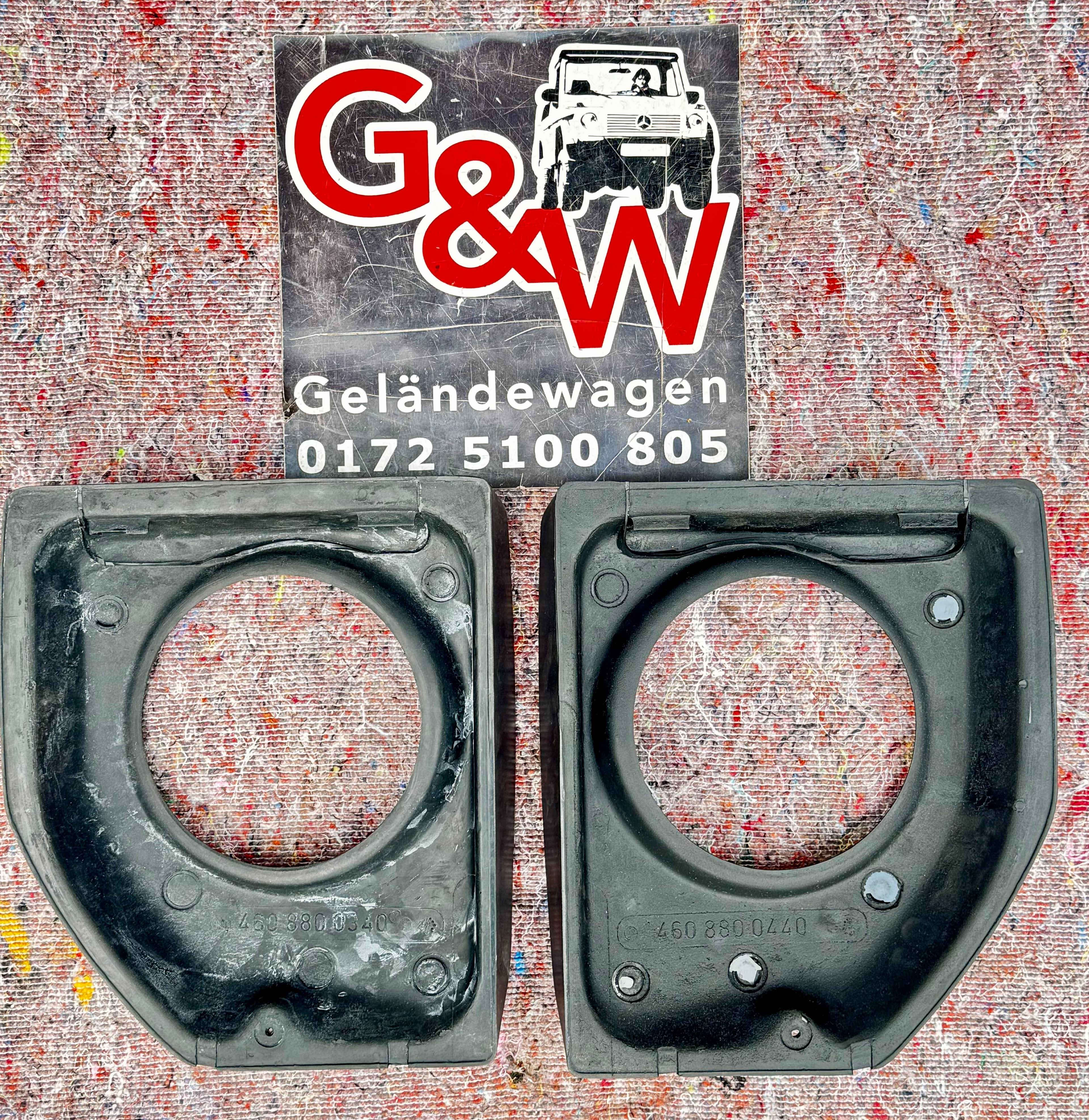 Mercedes G Klasse W460 Gummi Scheinwerfer Blenden Geschäumt Abdeckung R+L A460 880 03 40  A460 880 04 40