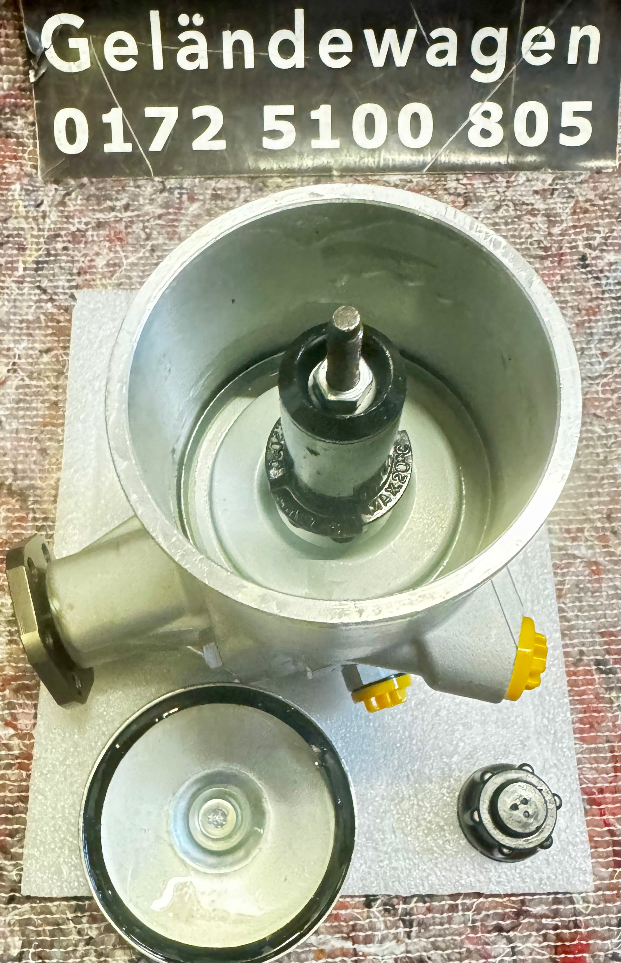 Mercedes G Klasse Lenkungspumpe A4604660001 Servopumpe Wolf W460 W461 W463 Puch